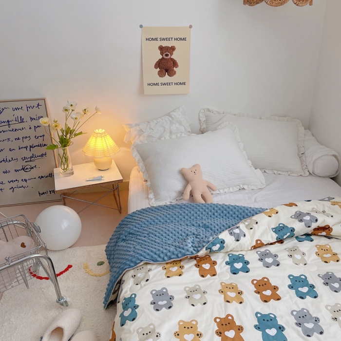 91家纺网 家纺一手货源 找家纺 星期八 2021新款韩国超ins进口安抚豆豆被子春秋被 七彩熊