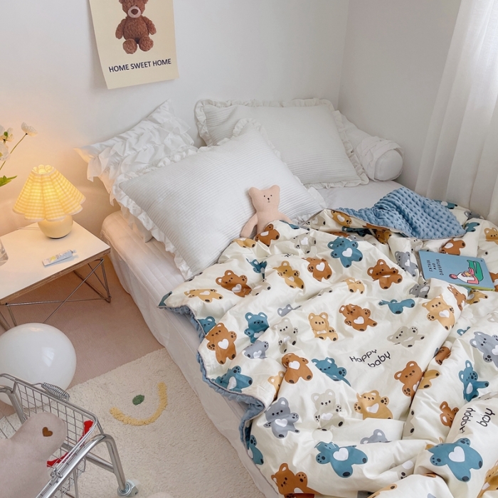 91家纺网 家纺一手货源 找家纺 星期八 2021新款韩国超ins进口安抚豆豆被子春秋被 七彩熊