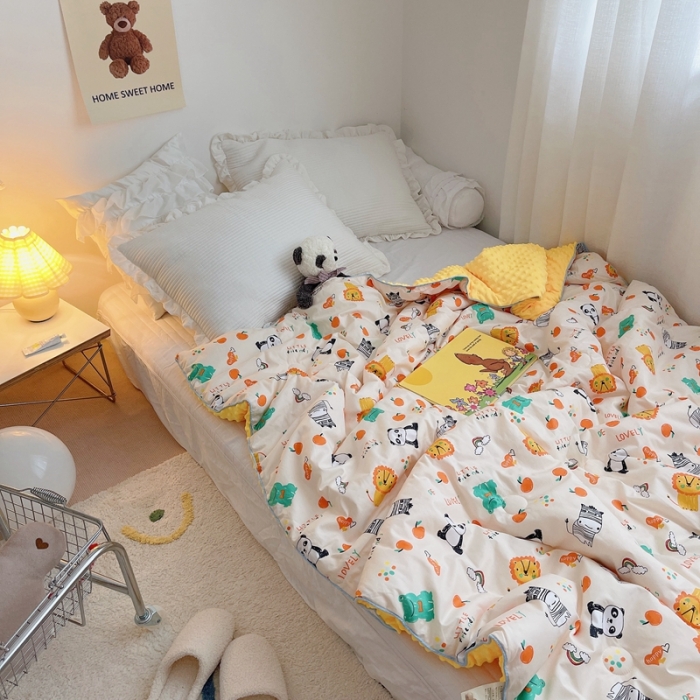 91家纺网 家纺一手货源 找家纺 星期八 2021新款韩国超ins进口安抚豆豆被子春秋被 狮子帮