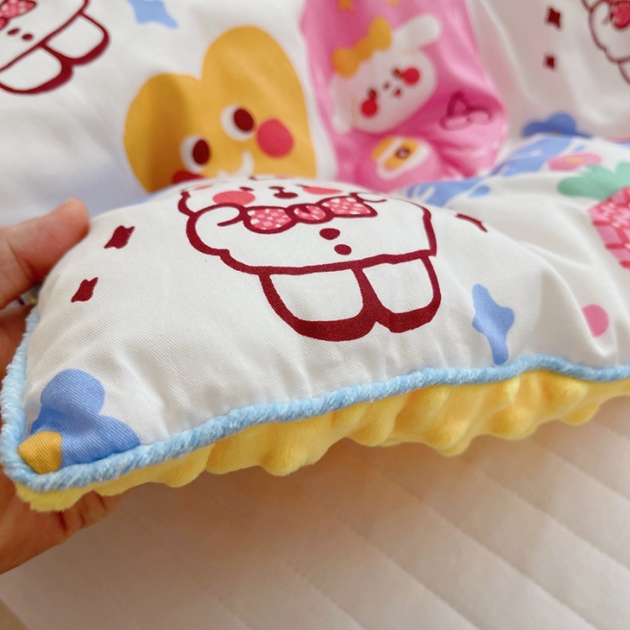 91家纺网 家纺一手货源 找家纺 星期八 2021新款韩国超ins进口安抚豆豆被子春秋被 兔兔乐园