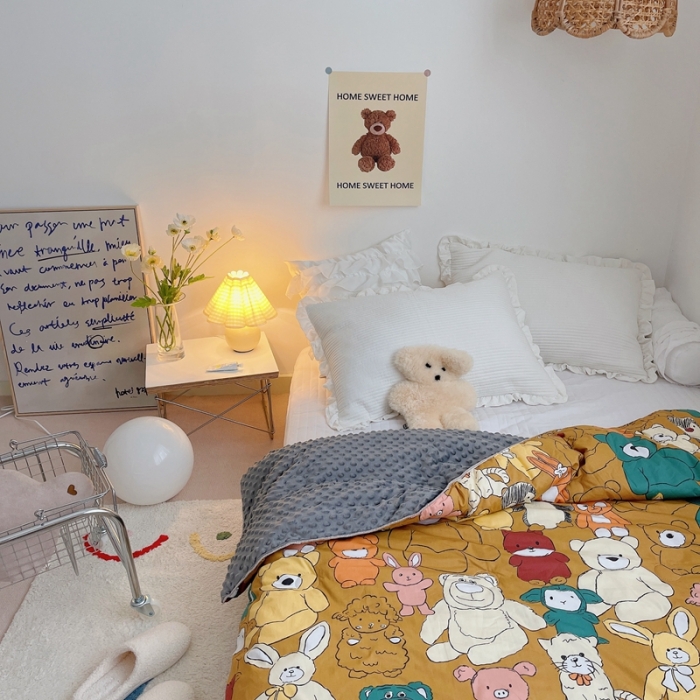 91家纺网 家纺一手货源 找家纺 星期八 2021新款韩国超ins进口安抚豆豆被子春秋被 熊出没