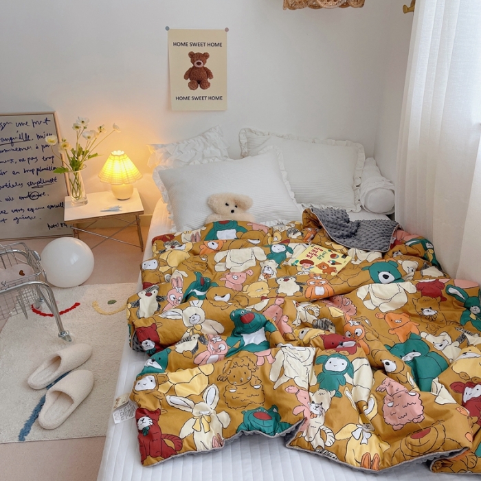 91家纺网 家纺一手货源 找家纺 星期八 2021新款韩国超ins进口安抚豆豆被子春秋被 熊出没