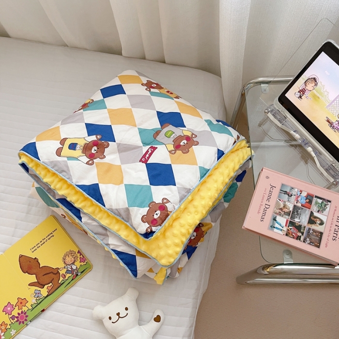 91家纺网 家纺一手货源 找家纺 星期八 2021新款韩国超ins进口安抚豆豆被子春秋被 熊熊乐园