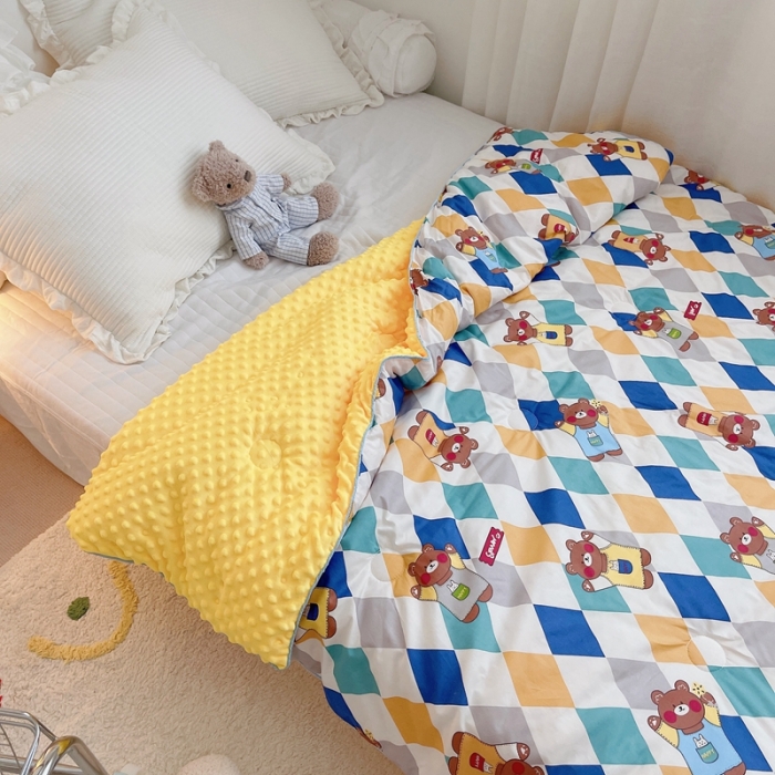 91家纺网 家纺一手货源 找家纺 星期八 2021新款韩国超ins进口安抚豆豆被子春秋被 熊熊乐园