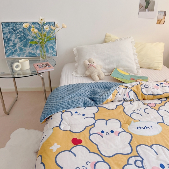 91家纺网 家纺一手货源 找家纺 星期八 2021新款韩国超ins进口安抚豆豆被子春秋被 cute小兔