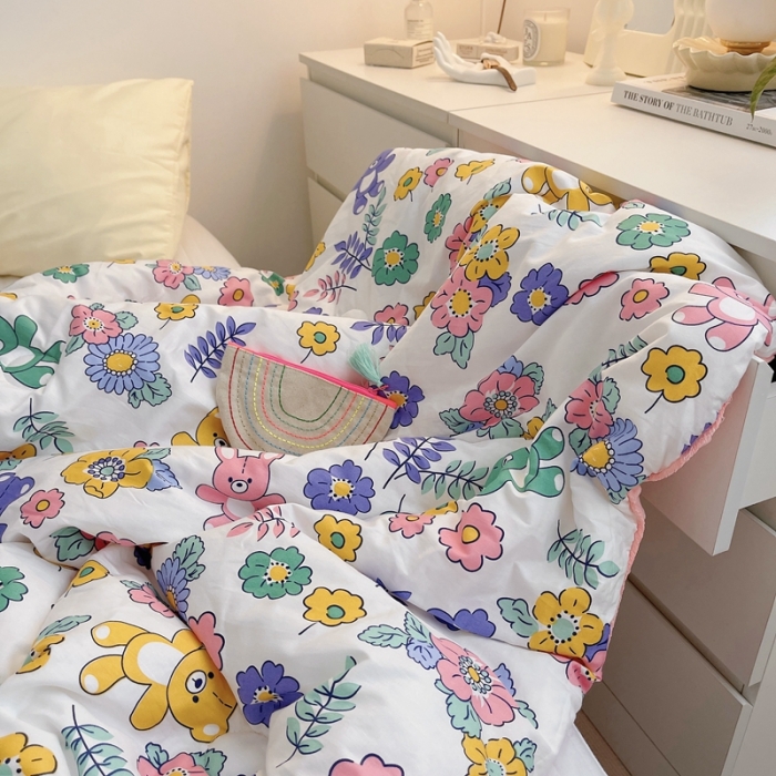 91家纺网 家纺一手货源 找家纺 星期八 2021新款韩国超ins进口安抚豆豆被子春秋被 快乐小兔