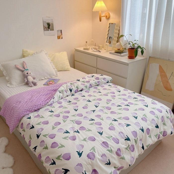 91家纺网 家纺一手货源 找家纺 星期八 2021新款韩国超ins进口安抚豆豆被子春秋被 郁金香