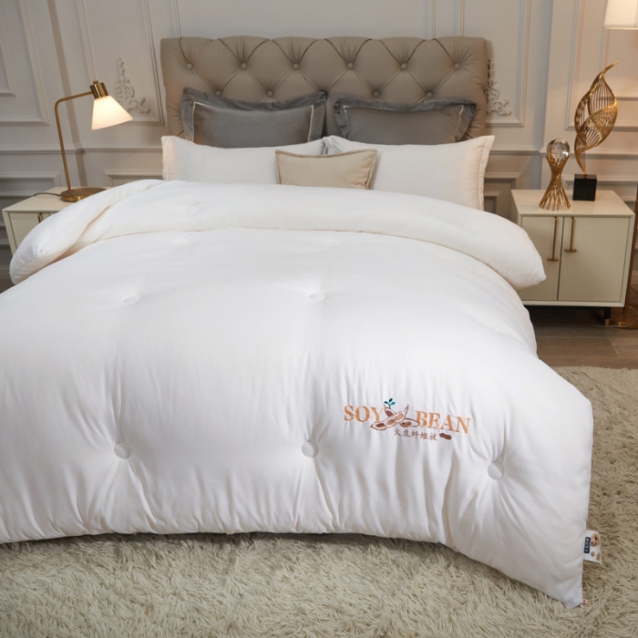 91家纺网 家纺一手货源 找家纺 天瑜家纺 2023洛卡棉冬被秋冬被子丝棉被芯 大豆被-白色