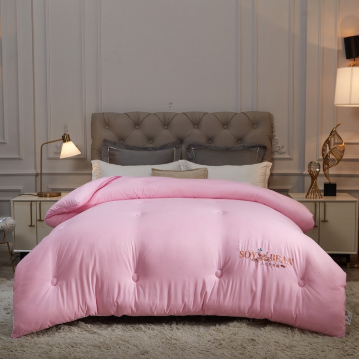 91家纺网 家纺一手货源 找家纺 天瑜家纺 2023洛卡棉冬被秋冬被子丝棉被芯 大豆被-粉色