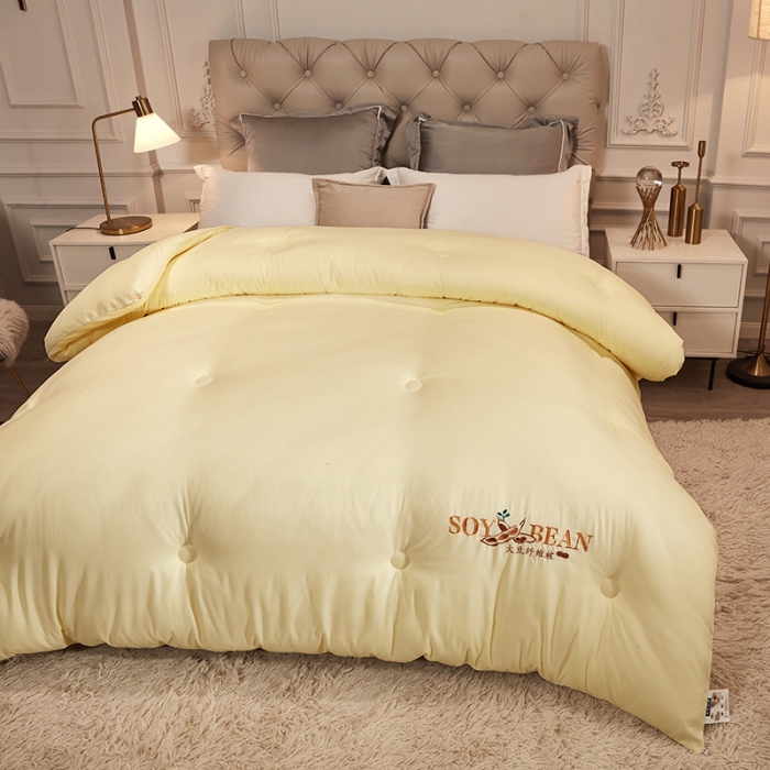 91家纺网 家纺一手货源 找家纺 天瑜家纺 2023洛卡棉冬被秋冬被子丝棉被芯 大豆被-黄色