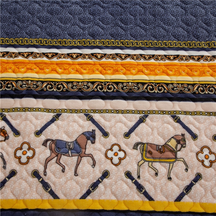 91家纺网 家纺一手货源 找家纺 美优兰2021新款加厚牛奶绒榻榻米垫床垫加厚床盖马德里蓝