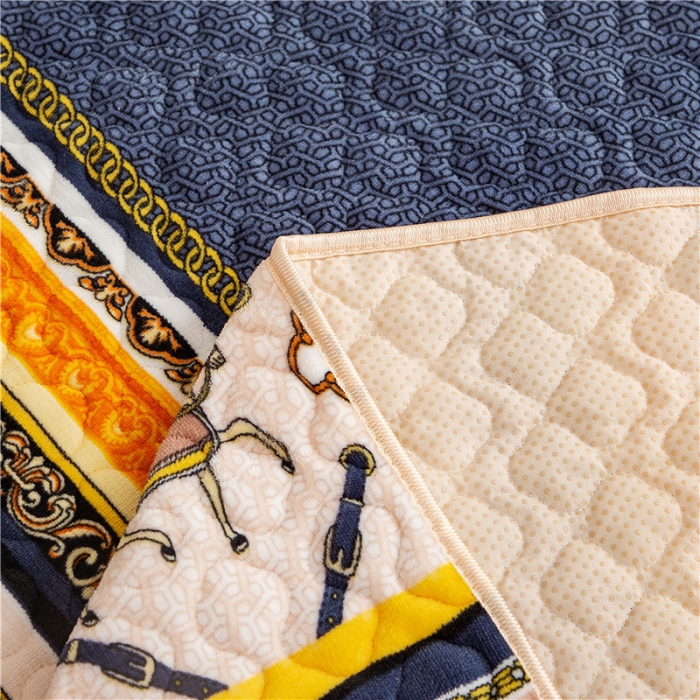 91家纺网 家纺一手货源 找家纺 美优兰2021新款加厚牛奶绒榻榻米垫床垫加厚床盖马德里蓝