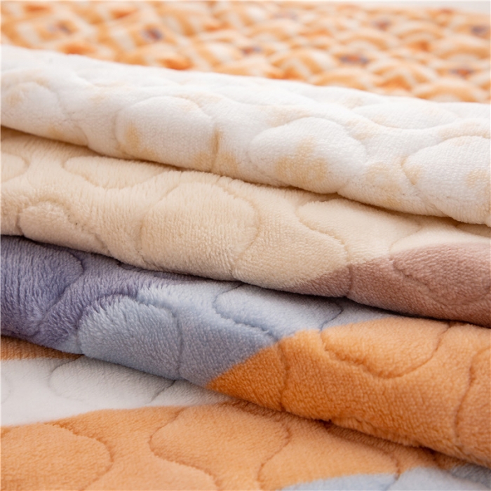 91家纺网 家纺一手货源 找家纺 （总）美优兰2021新款加厚牛奶绒榻榻米垫床垫加厚床盖