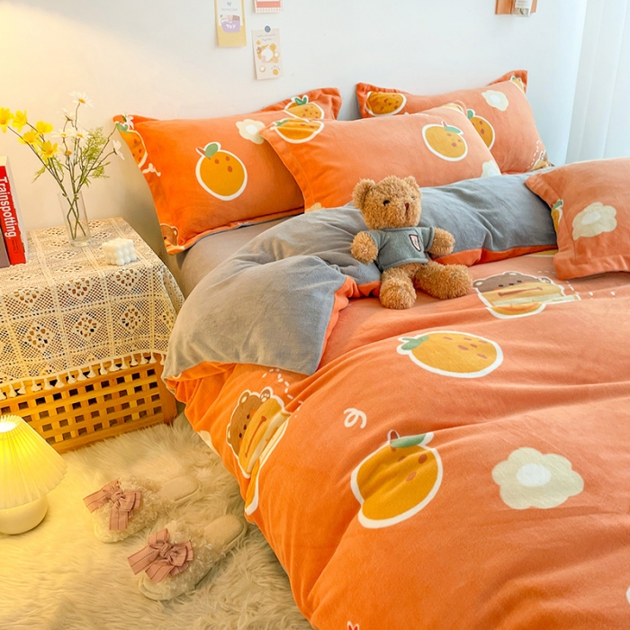 91家纺网 家纺一手货源 找家纺 沐棉 2021新款卡通牛奶绒四件套新拍 大桔大利