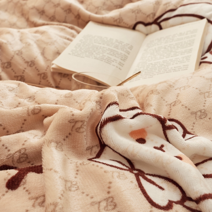 91家纺网 家纺一手货源 找家纺 佰亿莱 2024新款高克重牛奶绒印花四件套 彼得兔