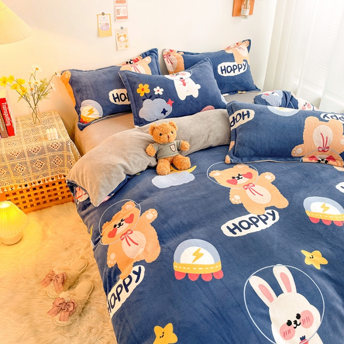 91家纺网 家纺一手货源 找家纺 沐棉 2021新款卡通牛奶绒四件套新拍 太空旅行