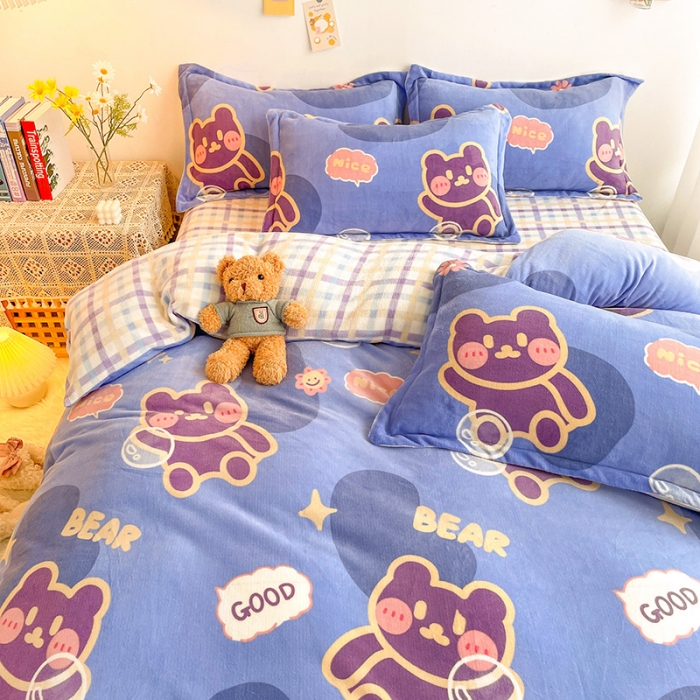 91家纺网 家纺一手货源 找家纺 沐棉 2021新款卡通牛奶绒四件套新拍 顽皮熊