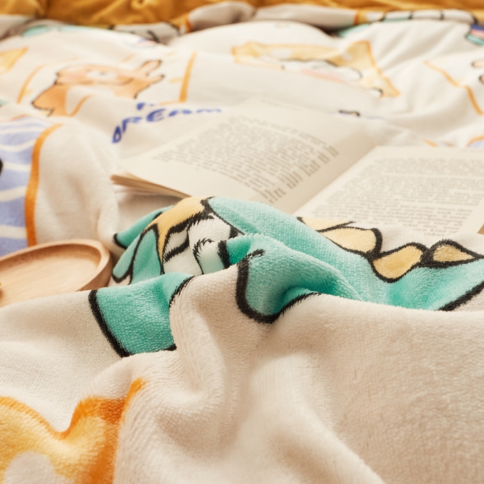 91家纺网 家纺一手货源 找家纺 佰亿莱 2024新款高克重牛奶绒印花四件套 动物世界