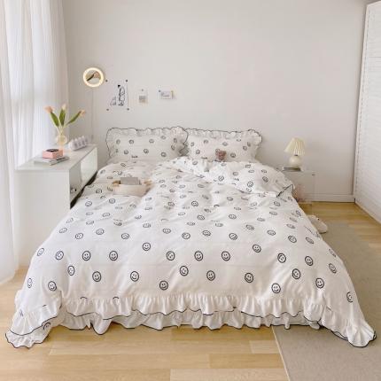 91家纺网 家纺一手货源 找家纺 漫调 2021新款ins风波点黑白系列小清新牛奶绒床盖四件套 ins笑脸