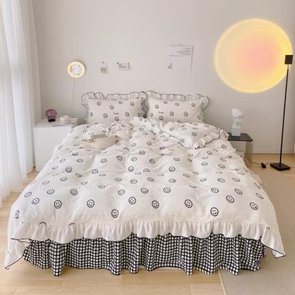 91家纺网 家纺一手货源 找家纺 漫调2021新款ins风波点黑白系列小清新牛奶绒床裙四件套 ins笑脸