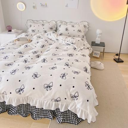 91家纺网 家纺一手货源 找家纺 总漫调2021新款ins风波点黑白系列小清新牛奶绒床裙四件套