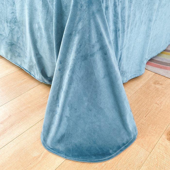 91家纺网 家纺一手货源 找家纺 珺柔家纺2021新款全棉印花水晶绒四件套菲菲兔蓝PPP