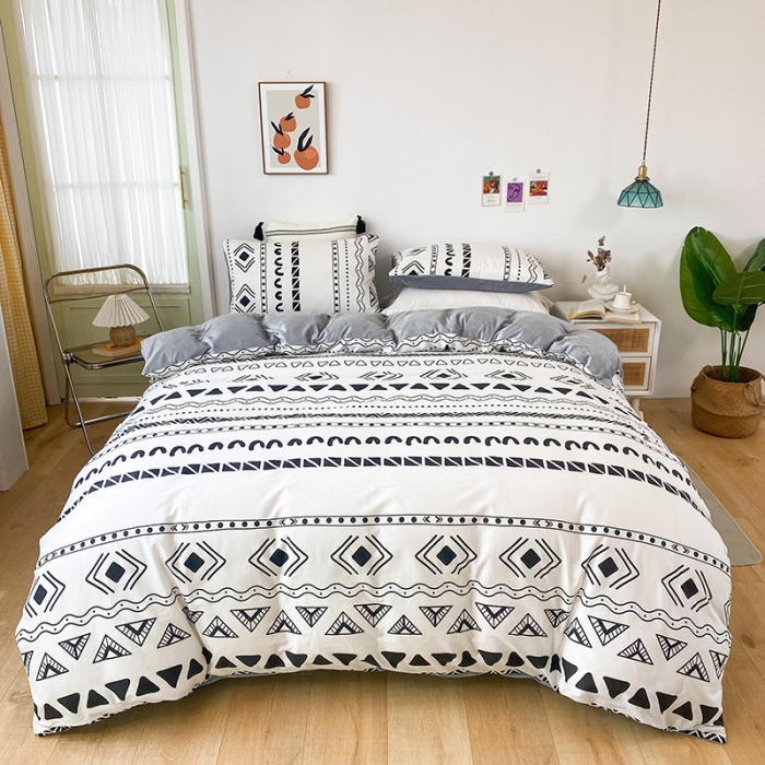 91家纺网 家纺一手货源 找家纺 珺柔家纺2021新款全棉印花水晶绒四件套黑白调