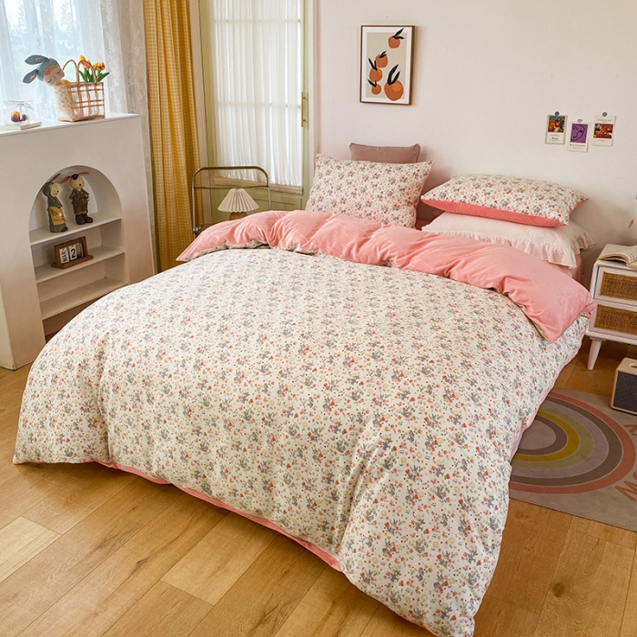 91家纺网 家纺一手货源 找家纺 珺柔家纺2021新款全棉印花水晶绒四件套花间兔