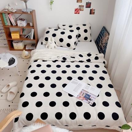 91家纺网 家纺一手货源 找家纺 （总）雅居纺 2022新款A版牛奶绒B版羊羔绒复合毯