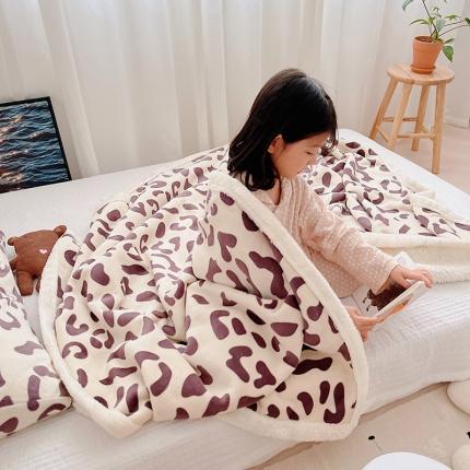 雅居纺 2022新款A版牛奶绒B版羊羔绒复合毯 豹纹咖