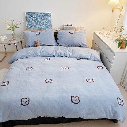 91家纺网 家纺一手货源 找家纺 （总）雅居纺 2022新款牛奶绒毛巾绣四件套拍摄风格1