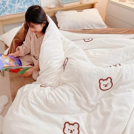 雅居纺 2022新款牛奶绒毛巾绣四件套拍摄风格1 可爱熊-白咖