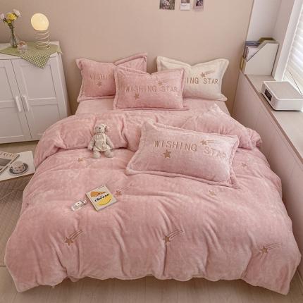 91家纺网 家纺一手货源 找家纺 雅居纺 2022新款泰迪绒绣花四件套拍摄风格2 许愿星-粉