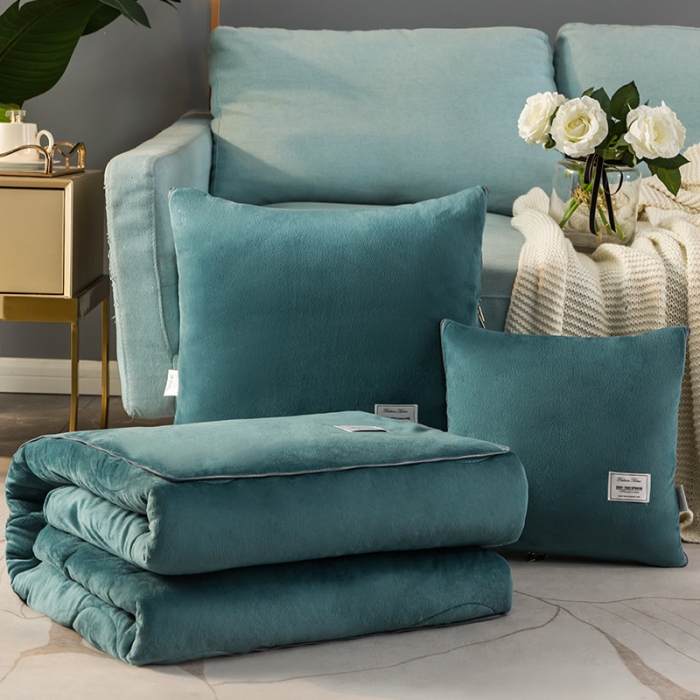 91家纺网 家纺一手货源 找家纺 （总）照世家2021新款水晶绒抱枕-贴布绣