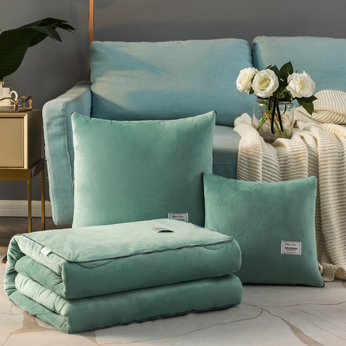 91家纺网 家纺一手货源 找家纺 照世家2021新款水晶绒抱枕-贴布绣 薄荷绿