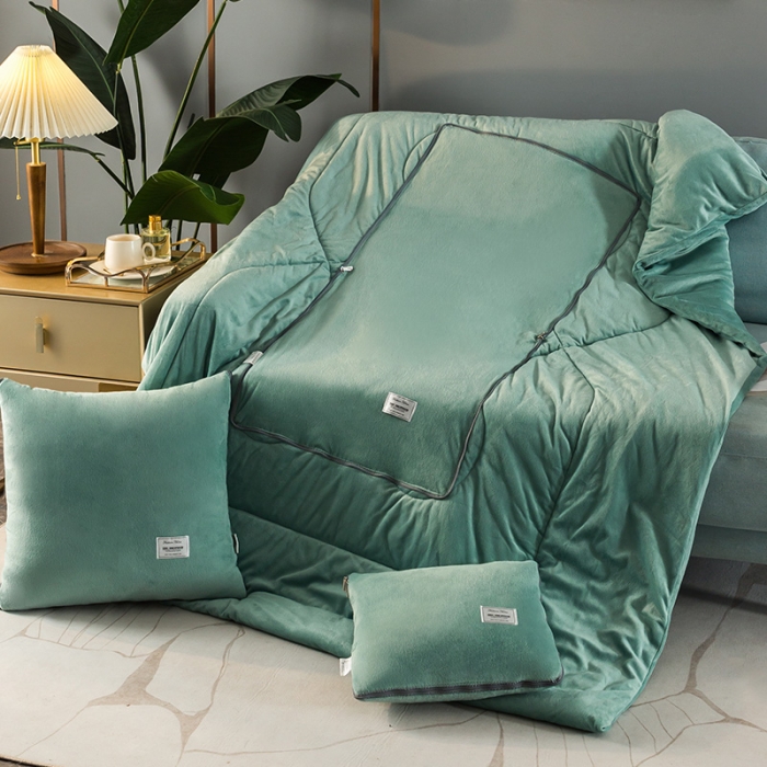 91家纺网 家纺一手货源 找家纺 照世家2021新款水晶绒抱枕-贴布绣 薄荷绿