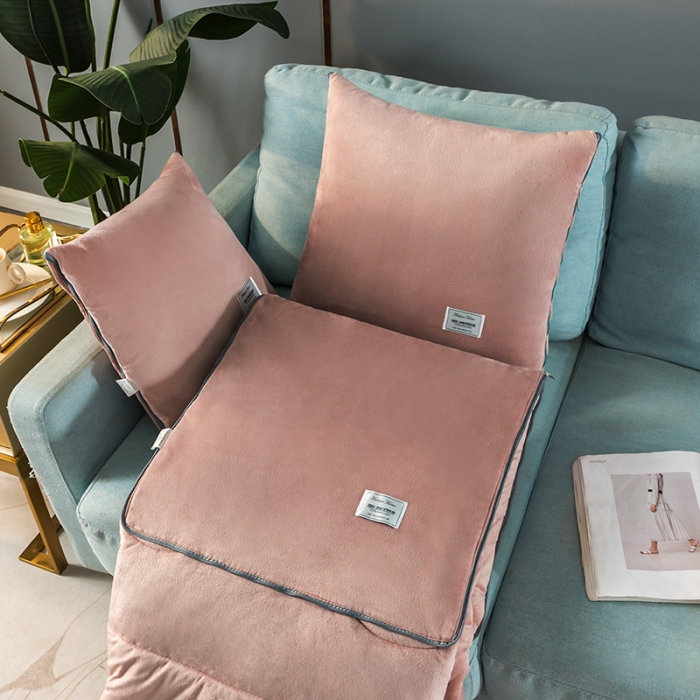 91家纺网 家纺一手货源 找家纺 照世家2021新款水晶绒抱枕-贴布绣 豆沙