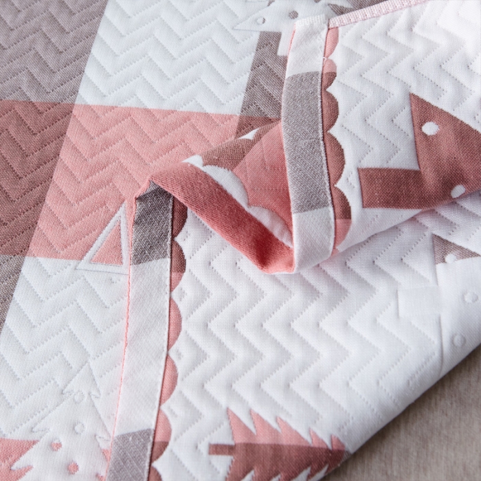 91家纺网 家纺一手货源 找家纺 朴尔 2021新款优棉格调风三层纱布枕巾 林中漫步-粉