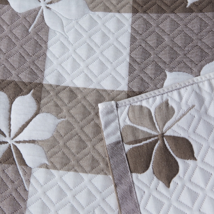 91家纺网 家纺一手货源 找家纺 朴尔 2021新款优棉格调风三层纱布枕巾 六叶草-咖