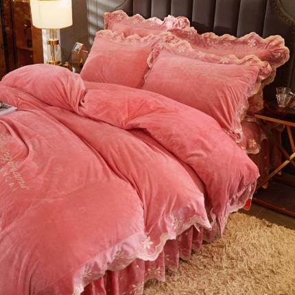 91家纺网 家纺一手货源 找家纺 恒爱2021新款轻奢系列刺绣款被套枕套 梦想粉