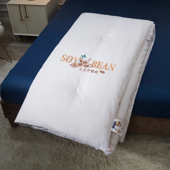 91家纺网 家纺一手货源 找家纺 天瑜家纺 2023洛卡棉冬被秋冬被子丝棉被芯 大豆被-白色