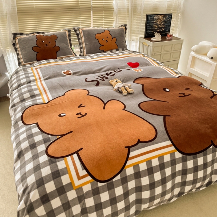 91家纺网 家纺一手货源 找家纺 慕尚 2022新款北欧牛奶绒大版四件套实拍图 好朋友