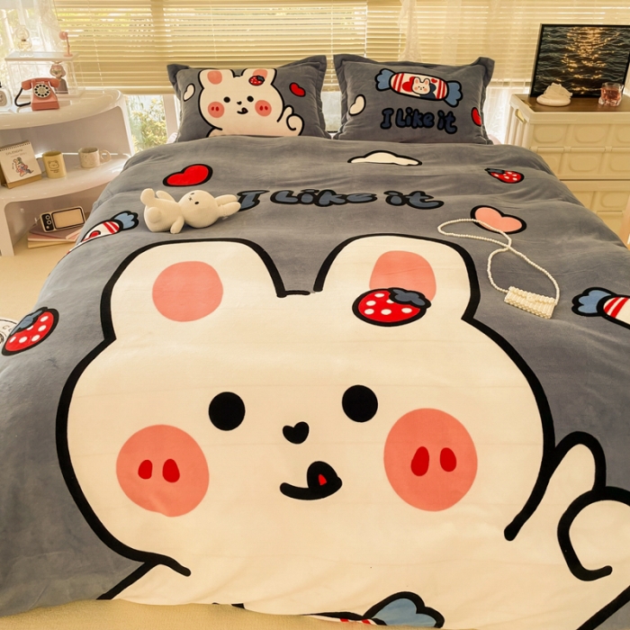 91家纺网 家纺一手货源 找家纺 慕尚 2022新款北欧牛奶绒大版四件套实拍图 奶糖兔