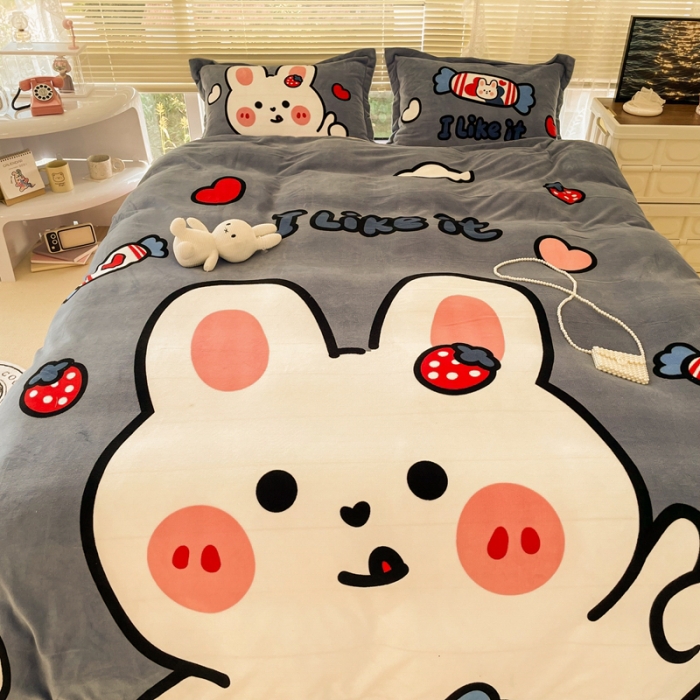 91家纺网 家纺一手货源 找家纺 慕尚 2022新款北欧牛奶绒大版四件套实拍图 奶糖兔