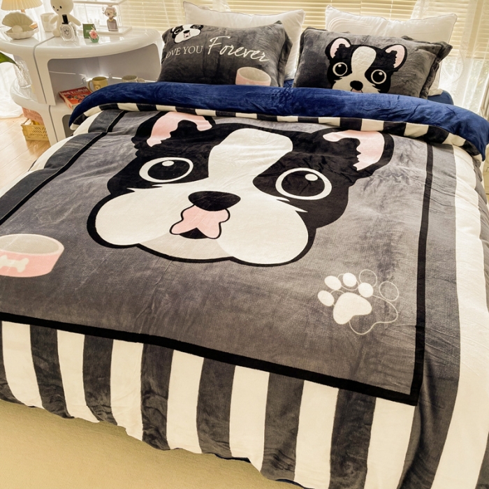 91家纺网 家纺一手货源 找家纺 慕尚 2022新款北欧牛奶绒大版四件套实拍图 绅士狗