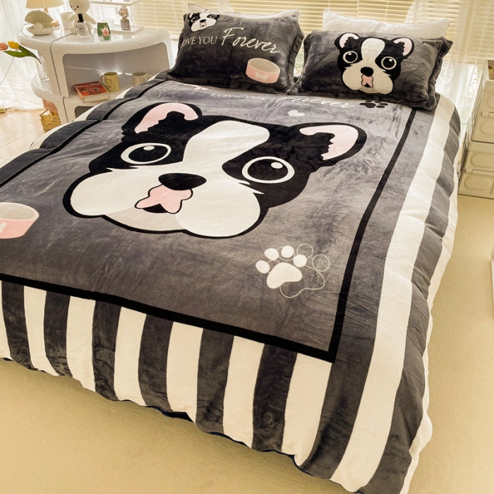 91家纺网 家纺一手货源 找家纺 慕尚 2022新款北欧牛奶绒大版四件套实拍图 绅士狗