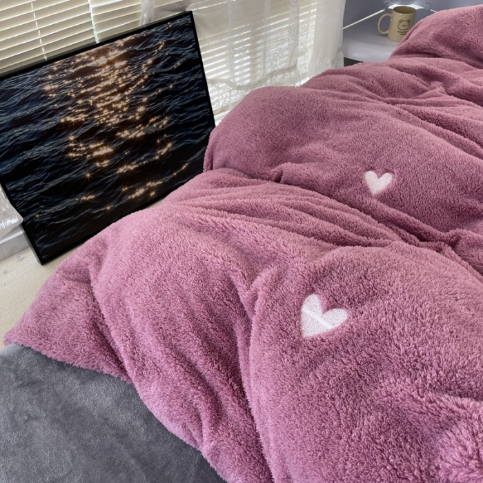 91家纺网 家纺一手货源 找家纺 （总）慕尚家纺 2022新款泰迪绒刺绣款牛奶绒四件套