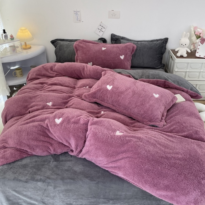 91家纺网 家纺一手货源 找家纺 （总）慕尚家纺 2022新款泰迪绒刺绣款牛奶绒四件套