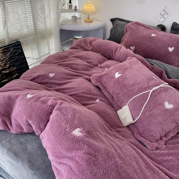 91家纺网 家纺一手货源 找家纺 （总）慕尚家纺 2022新款泰迪绒刺绣款牛奶绒四件套