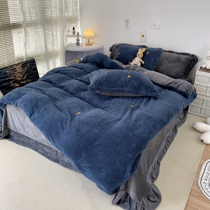 91家纺网 家纺一手货源 找家纺 慕尚家纺 2022新款泰迪绒刺绣款牛奶绒四件套 星月蓝